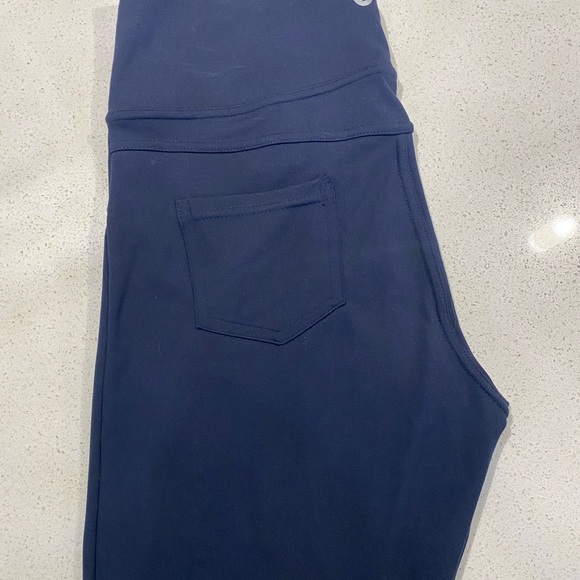 HALARA Navy Flare Pants - Picture 5 of 9